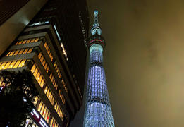 “中心耸立着东京塔”的港区房价多少钱一平米？