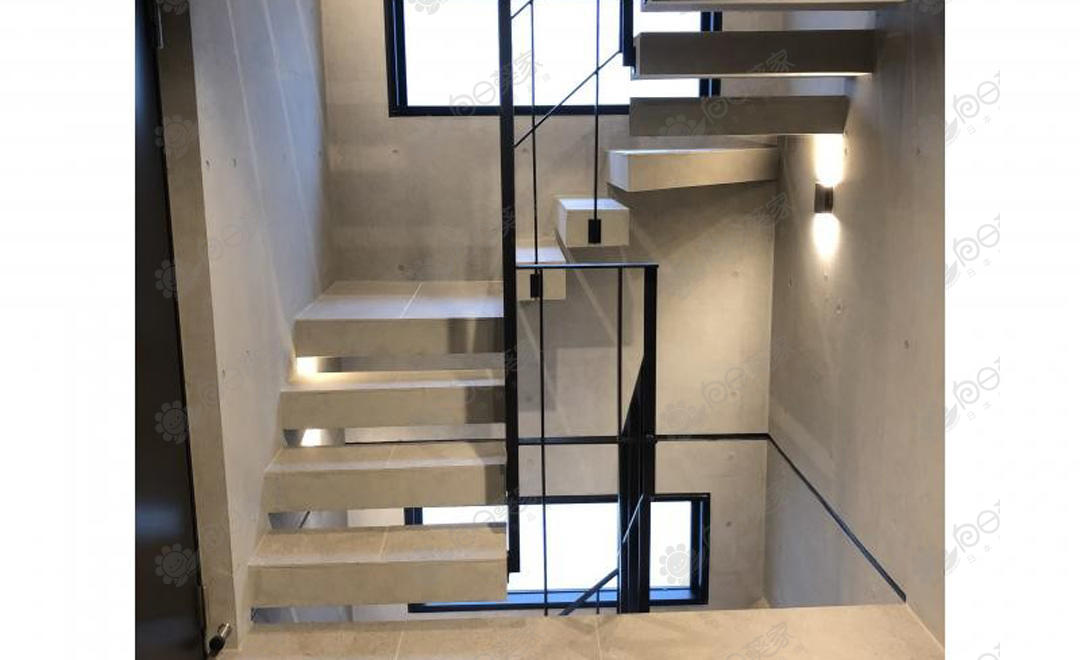 公寓公共楼梯