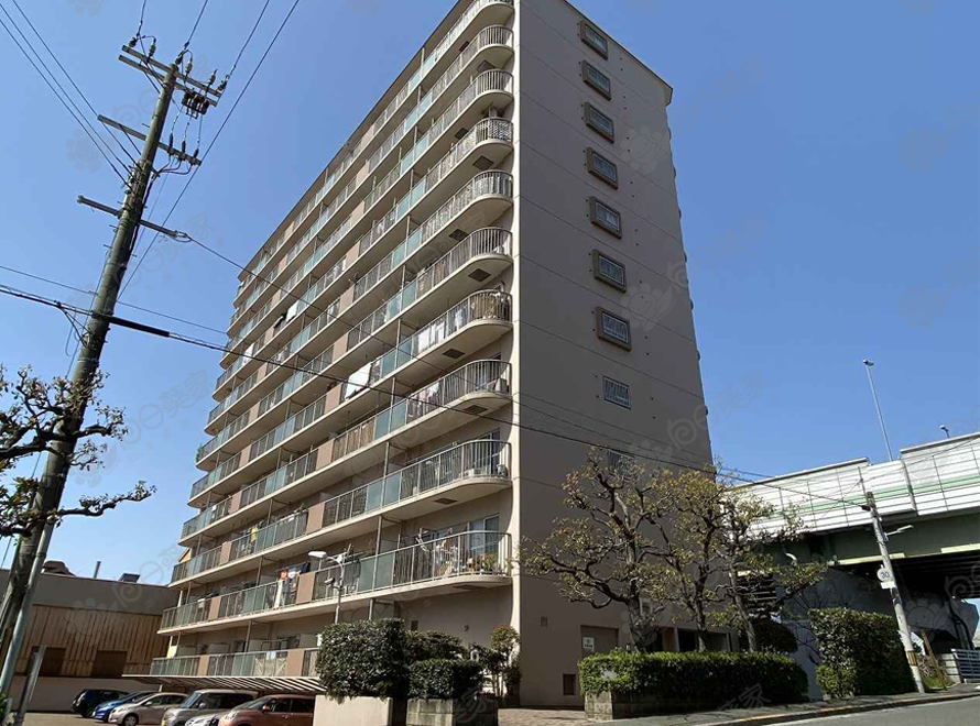 日本大阪市旭区高殿翻新3居室公寓