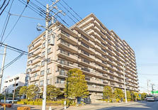 日本神奈川县横浜市港北区纲岛3居室公寓