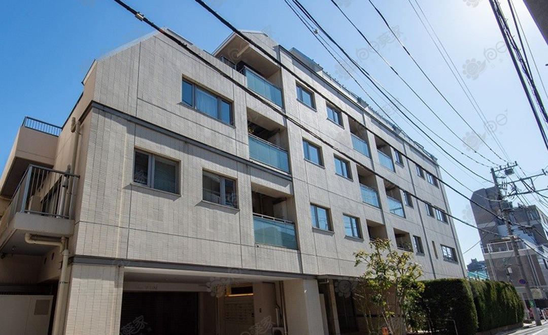 日本东京都涩谷区代代木公园附近2居室公寓