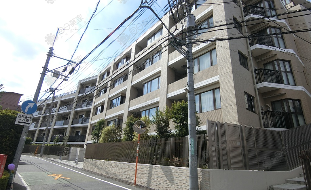 日本东京都中野区东中野3居室高级公寓