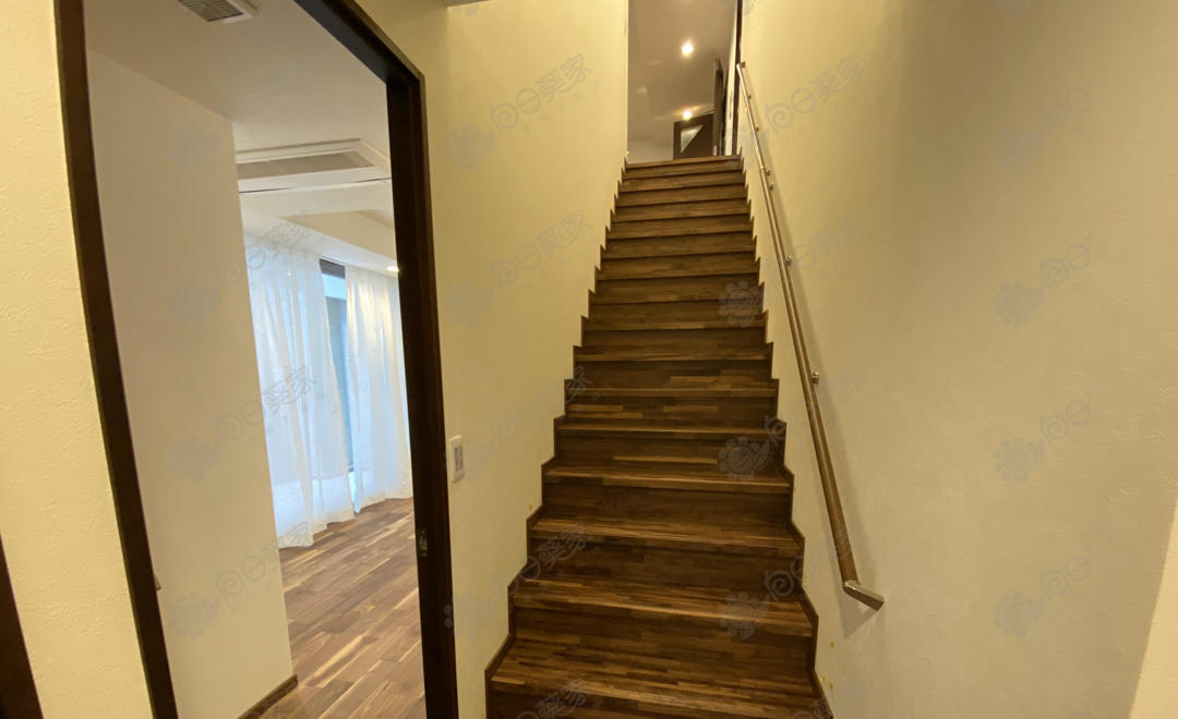 公寓楼梯